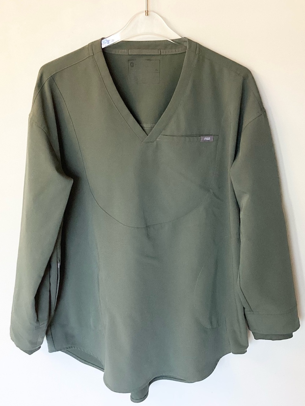 Figs Halle Long Sleeve V-Neck Tunic Scrub Top - Moss Green - XL